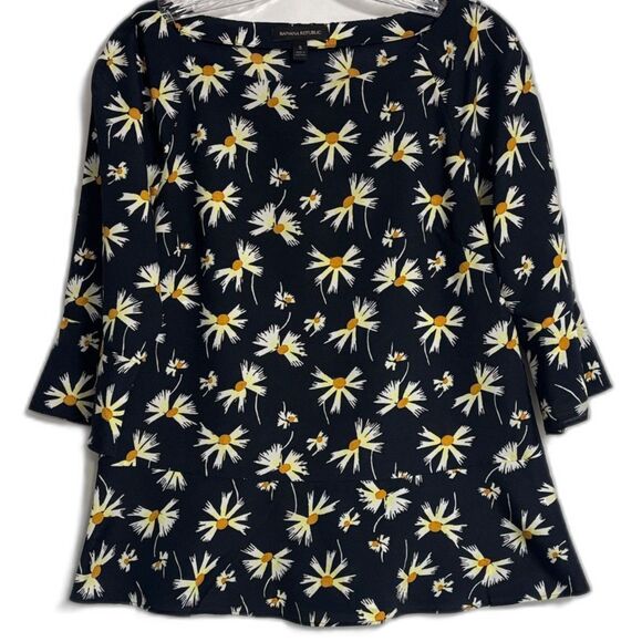 Banana Republic Tops - Banana Republic Navy Blue Daisy Floral Peplum Blouse 3/4 Sleeve Spring Casual Sm